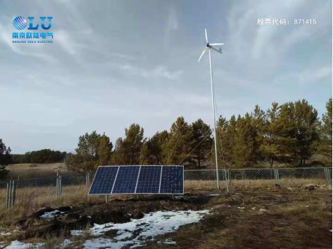 南京歐陸電氣風(fēng)光互補(bǔ)發(fā)電系統(tǒng)現(xiàn)場應(yīng)用案例.jpg